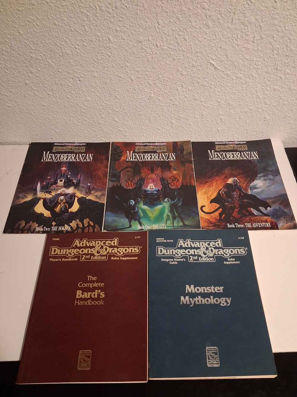Vintage Menzoberranzan Trilogy & AD&D 2nd Edition Rulebooks Assorted Covers 90s